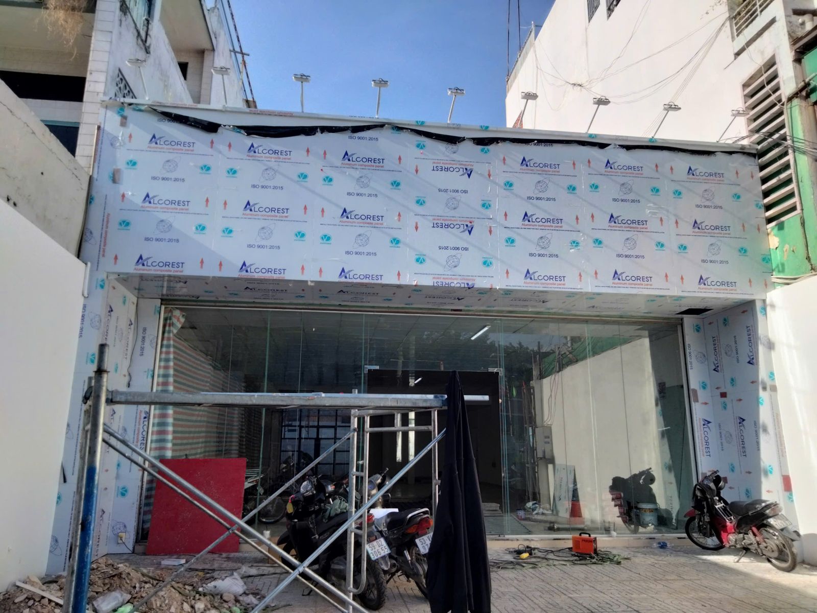 Làm bảng hiệu giá rẻ