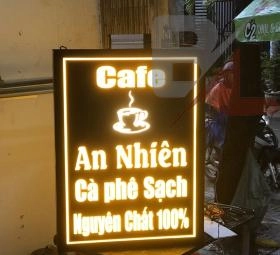 BẢNG HIỆU HỘP ĐÈN ĐỨNG 